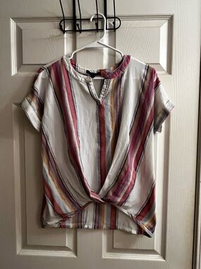 SIGNATURE STUDIO~MULTI-STRIPE TWISTED FRONT ASYMMETRICAL BLOUSE~M